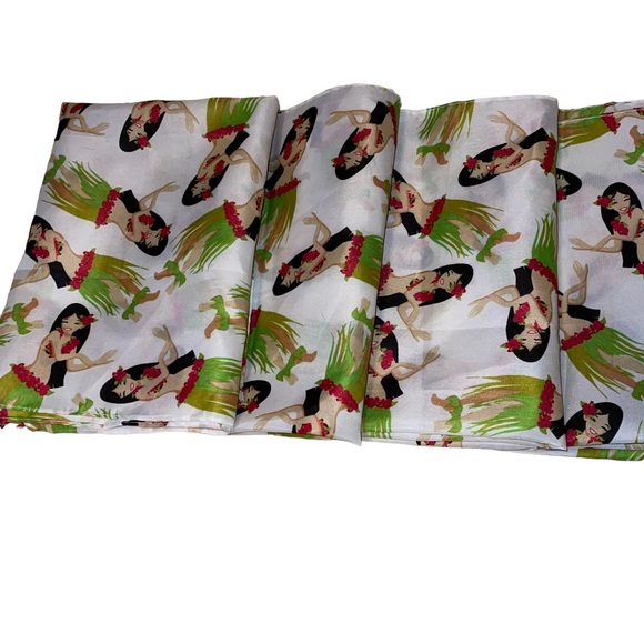 Oriental Trading Hula Girl Cloth Napkins Set Of 4 Tiki Bar Patio Luau Tiki Party - Picture 4 of 4
